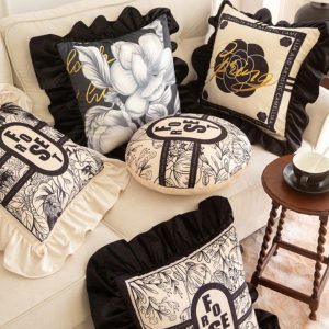 Dutch Velvet Retro Lace Throw Pillow